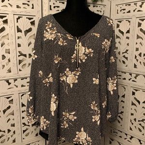 TEMPTED HEARTS TOO CUTE BLACK & CREAM FLOWER PATTERN LONG SLEEVE STRETCHY TOP